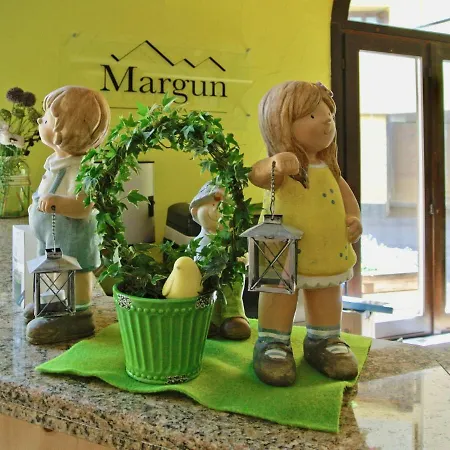Apartment Residenza Chesa Margun 59-4 By Interhome Surlej